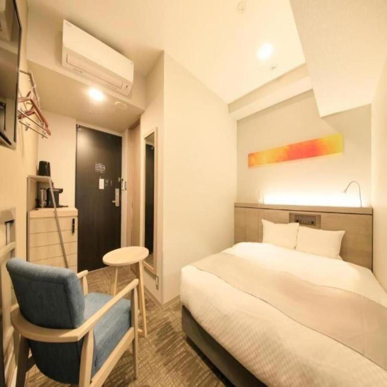 S-peria Hommachi Hotel
