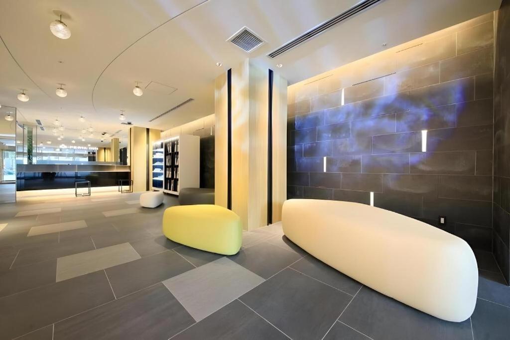 S-peria Hommachi Hotel